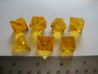 Dice : 7die precision yellow translucent