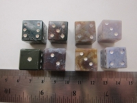 Dice : d6 16mm agate misc