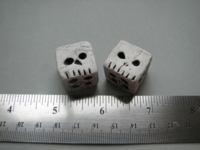 Dice : d6 16mm ceramic skull