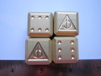 Dice : d6 18mm Ace brass Deathly Hallows