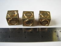 Dice : d6 19mm floating face brass JSA