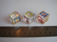 Dice : d6 19mm translucent square perimete