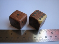 Dice : d6 1inch mesquite wood turquoise pips