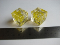 Dice : d6 25mm yelllow glass