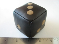 Dice : d6 2inch Coach leather