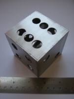 Dice : d6 2p5inches hollow stainless