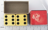 Dice : MINT1 CRISLOID IVORY 2 ONE AND ONE HALF 01