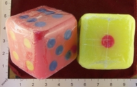 Dice : MINT26 UNKNOWN NEON DICE CANDLES 01